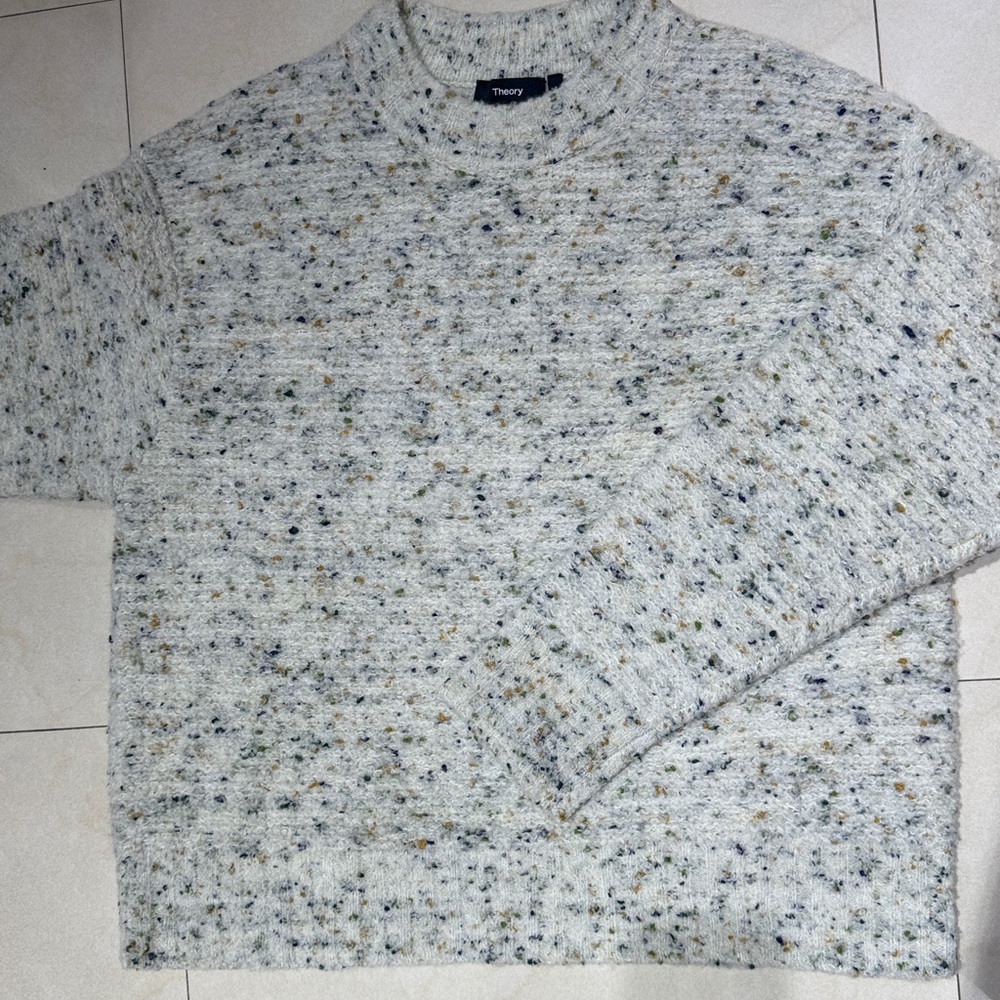 Theory Boxy Merino Sweater